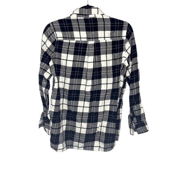 📦  Old Navy Plaid Button-Up Tunic Shirt - Size Medium - Picture 3 of 5